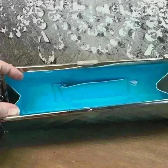 Aqua Blue and Silver Sparkly Clutch / Bag for Evening and Party - Picture 7 of 9